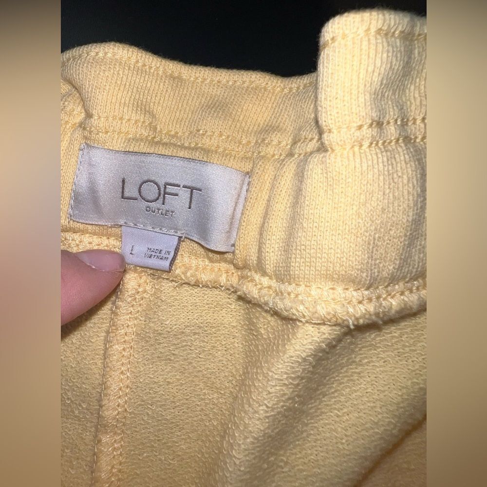 LOFT Butter Yellow Pull on Drawstring Cotton Shor… - image 5